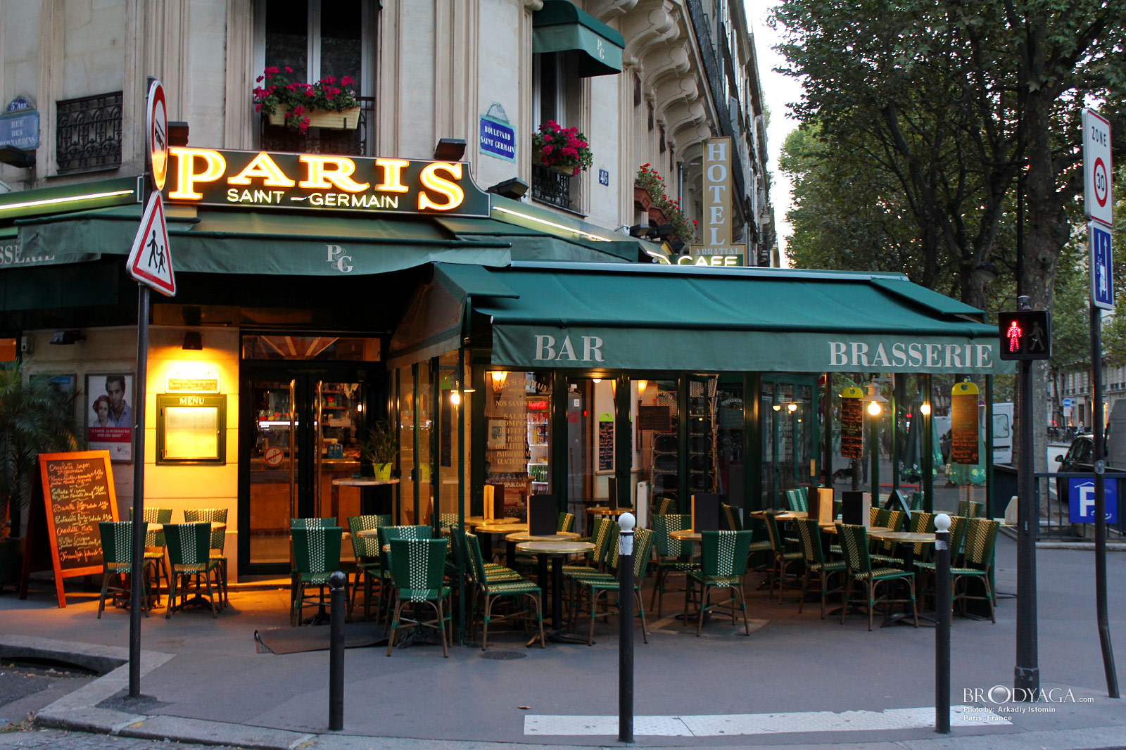60 Boulevard Saint-Germain, Paris